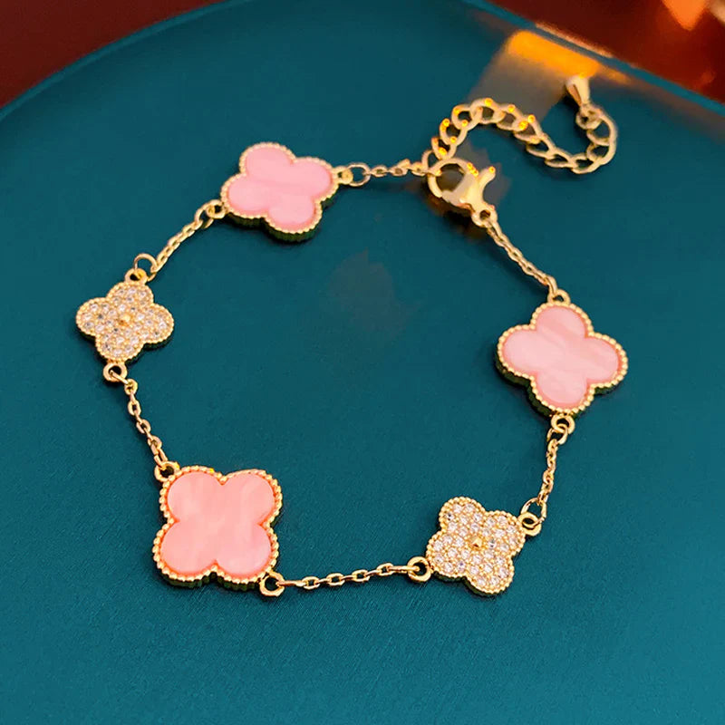 Nora Clover Flower Bracelet